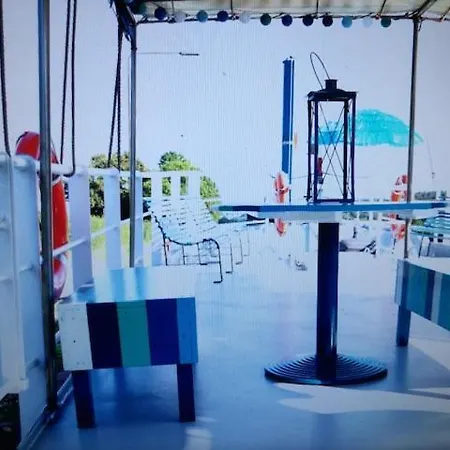 Panzió Schiff Ahoy, Hotelschiff, Hausboot, Boot, Passagierschiff *