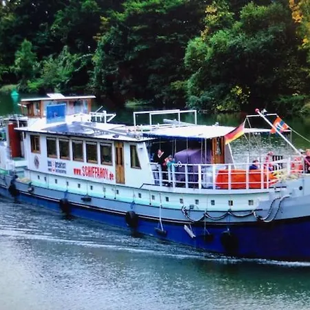 Bed & Breakfast Schiff Ahoy, Hotelschiff, Hausboot, Boot, Passagierschiff *